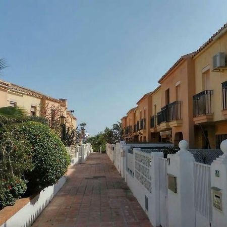 Вилла Chalet Biarritz Торремолинос Экстерьер фото